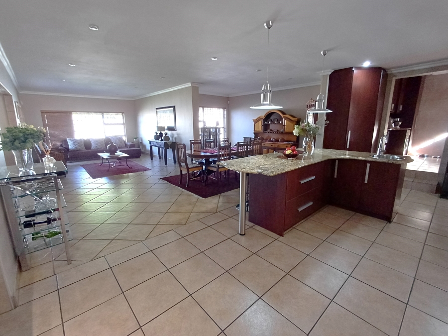 4 Bedroom Property for Sale in Vanes Estate Eastern Cape